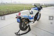 Picture 8 - 1986 Suzuki RG500 Gamma motorbike