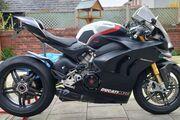 Picture 4 - Ducati Panigale V4 SP - 2021 1850 miles - Tracker fitted - £££ Extras motorbike