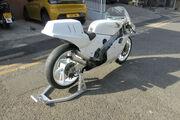 Picture 2 - Honda RS250 (1987) Honda HRC Moto GP Race Bike Classic Racer CRMC Eligible motorbike
