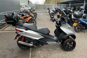 Picture 3 - Piaggio MP3 500 HPE Sport Advanced motorbike