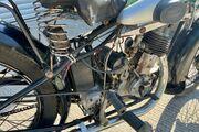 Picture 6 - 1932 Royal Enfield Model 