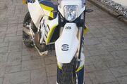Picture 2 - 2018 Husqvarna 701 Enduro, low miles motorbike