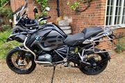 Picture 2 - 2018 BMW R1200 GS Asventure motorbike
