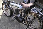 Picture 4 - Triumph Model H 1923 motorbike