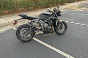 Picture 3 - 2020 Triumph Street Triple RS motorbike