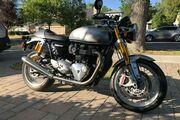 Picture 2 - 2016 Triumph Thruxton 1200R motorbike