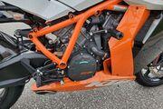 Picture 7 - 2015 KTM RC8 R motorbike