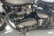 Picture 4 - 2018 Triumph Bonneville, Black motorbike