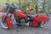 Picture 7 - 1951 Indian Chief, Red motorbike