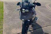 Picture 3 - 2019 BMW R-Series motorbike