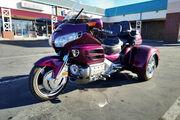 Picture 2 - 2004 Honda Gold Wing motorbike