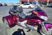Picture 4 - 2004 Honda Gold Wing motorbike