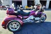 Picture 6 - 2004 Honda Gold Wing motorbike