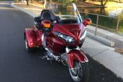 Picture 4 - 2013 Honda Gold Wing, Red motorbike