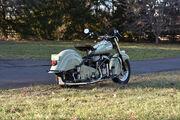 Picture 4 - 1953 Indian Chief, Green motorbike