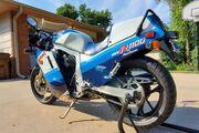 Picture 6 - 1986 Suzuki GSX-R, Blue motorbike