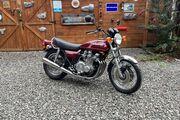 Picture 3 - 1977 Kawasaki KZ1000 motorbike