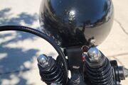 Picture 2 - 1947 Harley-Davidson Knucklehead, Black motorbike