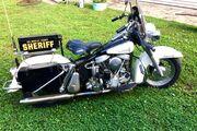 Picture 3 - 1961 Harley-Davidson FLH motorbike