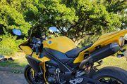 Picture 3 - 2009 Yamaha YZF-R motorbike