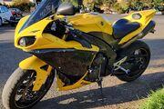 Picture 5 - 2009 Yamaha YZF-R motorbike