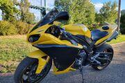 Picture 7 - 2009 Yamaha YZF-R motorbike