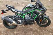 Picture 2 - 2020 Kawasaki Ninja H2 motorbike