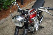 Picture 3 - 1968 Triumph Bonneville, Red motorbike