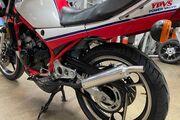 Picture 7 - 1984 Yamaha RD/RZ350 LC motorbike