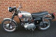 Picture 9 - BSA Rocket Gold Star Replica Restored motorbike
