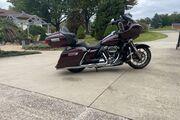Picture 3 - 2018 Harley-Davidson Road Glide Ultra motorbike