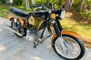 Picture 2 - 1972 BMW R-Series motorbike