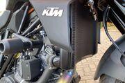 Picture 3 - KTM 1290 Superduke R motorbike