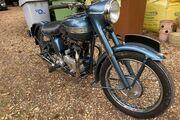 Picture 2 - Triumph Thunderbird 1954 motorbike