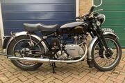 Picture 2 - Vincent Comet Series C motorbike