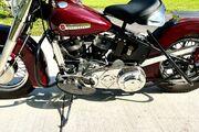 Picture 2 - 1949 Harley-Davidson, Burgundy motorbike