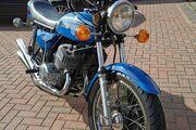 Picture 4 - Kawasaki H2 750 Triple, Blue motorbike