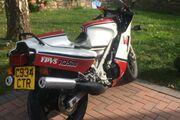 Picture 2 - Yamaha RD500LC - GE1 - 1986 motorbike