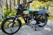 Picture 8 - 1969 Triumph Daytona motorbike