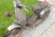 Picture 2 - Douglas Vespa 125 152L2 1960 Restoration Project motorbike