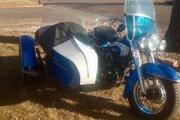 Picture 3 - 1961 Harley-Davidson Other, Blue motorbike