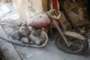 Picture 3 - 1940 Triumph 3HW motorbike