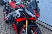Picture 4 - 2021 Aprilia Tuono V4 Factory 1100, Akrapovic, HPI Clear motorbike