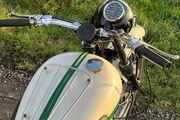 Picture 8 - 1949 Triumph with 650cc T110 engine fitted, runs well, V5C motorbike