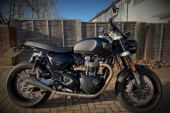 Triumph Speed twin 1200 2021 - Custom - Less than 450 miles for sale