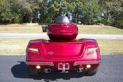 Picture 8 - 2018 Honda Gold Wing, Red motorbike