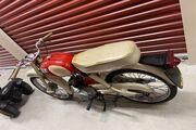Picture 4 - 1964 BSA Starlite motorbike