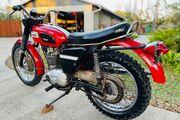 Picture 6 - 1969 Triumph Trophy, Red motorbike