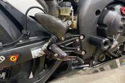 Picture 8 - 2005 Yamaha YZF-R motorbike