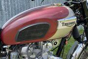 Picture 6 - 1970 Triumph Bonneville 650 motorbike